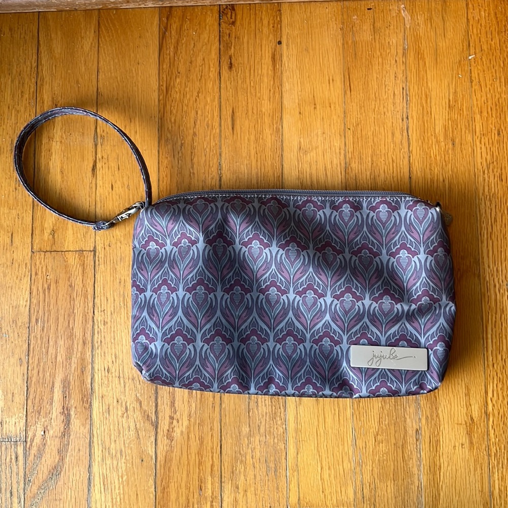 Ju-Ju-Be be quick in Amethyst Ice